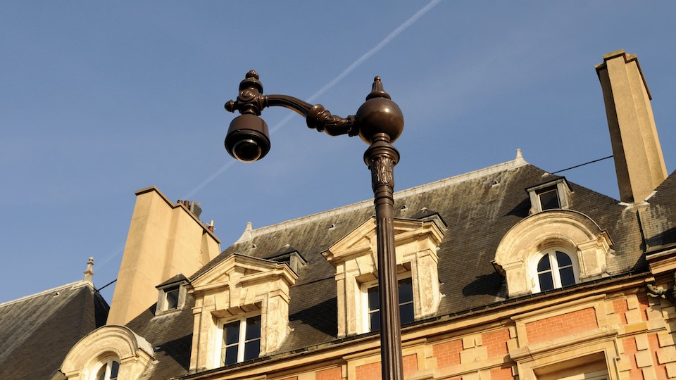 Überwachungskamera in Paris