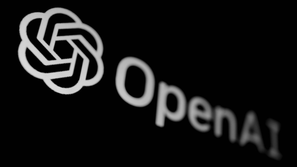 OpenAI-Logo auf einem Bildschirm